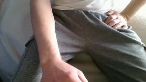 t8xxx3 online show from 03/12/25, 03:07