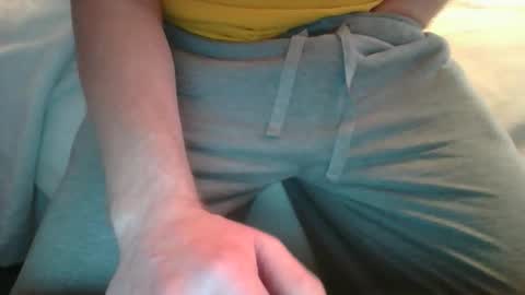 t8xxx3 online show from 02/15/26, 10:06