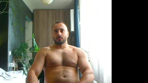 Huracane online show from 05/23/26, 03:27