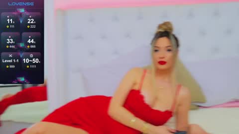 Snapshot of taahiraarabian chatting on 12/16/24, 04:49 Arianna online show from 12/16/24, 04:49