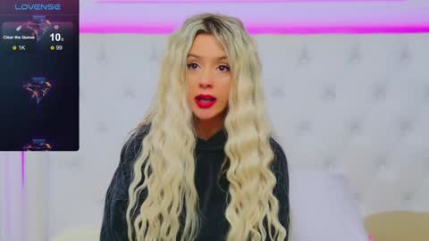 Snapshot of taahiraarabian chatting on 01/09/25, 07:29 Arianna online show from 01/09/25, 07:29