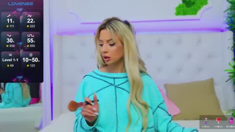 Snapshot of taahiraarabian chatting on 01/17/25, 01:46 Arianna online show from 01/17/25, 01:46