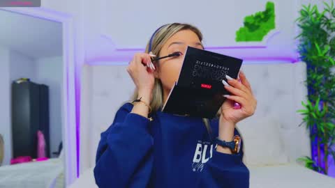 Snapshot of taahiraarabian chatting on 01/30/25, 01:10 Arianna online show from 01/30/25, 01:10