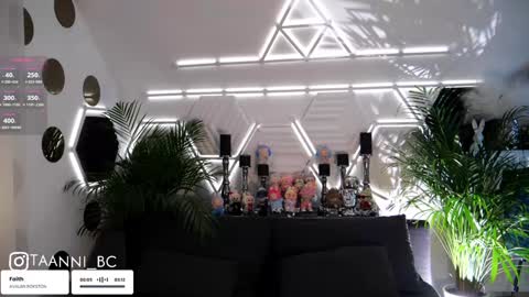 TAANNI online show from 11/07/25, 10:10