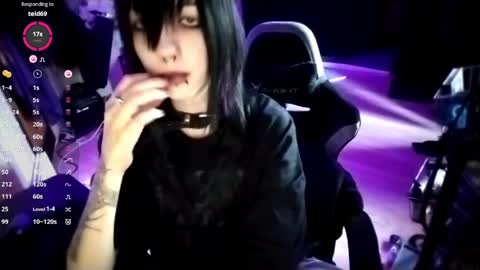 Lina online show from 04/19/26, 03:11