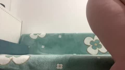 Alice online show from 04/21/26, 01:42