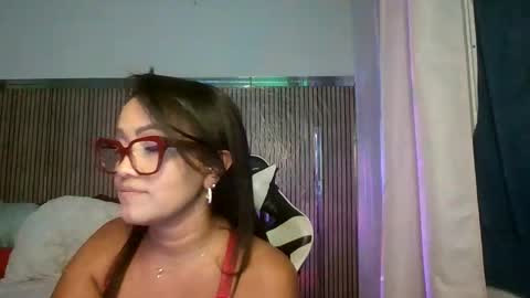 yameil online show from 06/09/26, 06:08