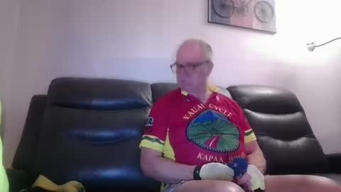 tacrunner66_ online show from 02/09/25, 03:23