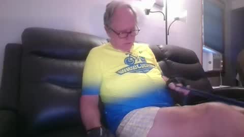 tacrunner66_ online show from 09/18/25, 01:46