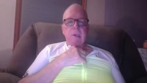 tacrunner66_ online show from 10/01/25, 05:02