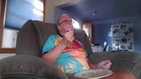 Snapshot of tacrunner66_ chatting on 07/06/26, 02:19 tacrunner66_ online show from 07/06/26, 02:19