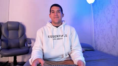 tadeo_vega online show from 02/02/26, 03:27