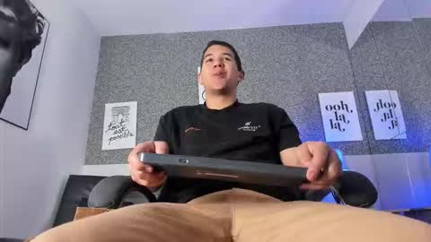 tadeo_vega online show from 02/03/26, 03:37