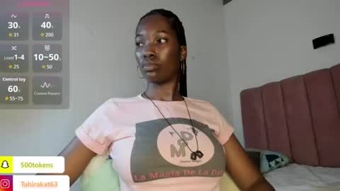 Snapshot of tahira_21 chatting on 06/13/26, 08:18 Tahira online show from 06/13/26, 08:18