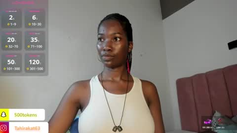 Snapshot of tahira_21 chatting on 06/21/26, 08:33 Tahira online show from 06/21/26, 08:33