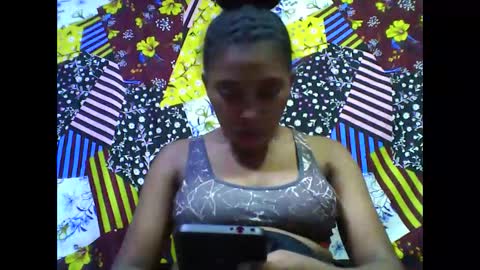 tahiriniah online show from 11/24/25, 06:07