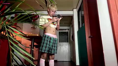 taichi online show from 12/17/25, 12:16