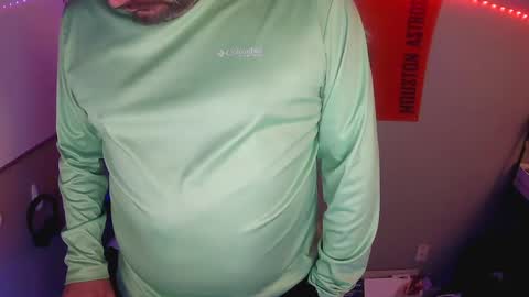 Snapshot of taintnuzzler_13 chatting on 02/17/25, 12:48 TaintNuzzler online show from 02/17/25, 12:48