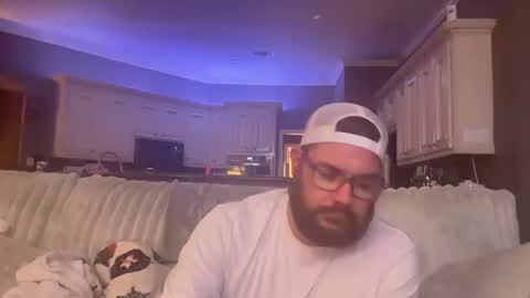 Snapshot of taintnuzzler_13 chatting on 10/09/25, 05:49 TaintNuzzler online show from 10/09/25, 05:49