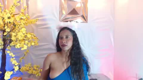 Samantha online show from 10/20/25, 03:29