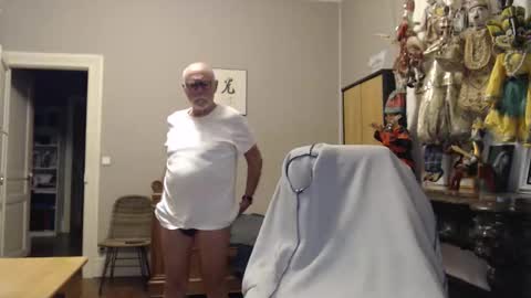 taisabaki54 online show from 11/07/25, 10:32