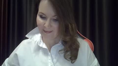 taisialucky77 online show from 01/18/26, 06:23