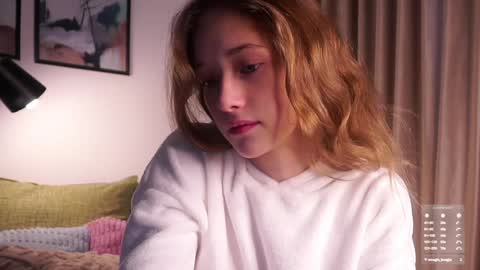 Mia online show from 11/03/25, 02:57