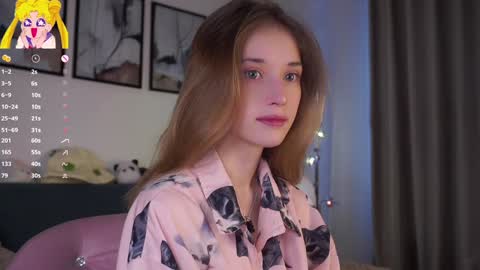 Mia online show from 03/14/26, 01:34