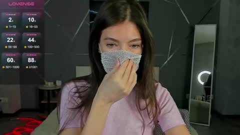 Sasha online show from 09/30/25, 01:54