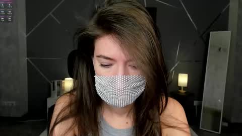 Sasha online show from 12/01/25, 01:32