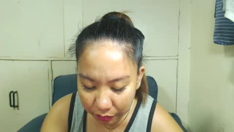 anne online show from 02/12/25, 02:43