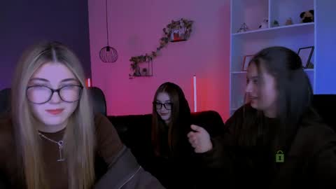 talia_seduce online show from 04/05/26, 07:11