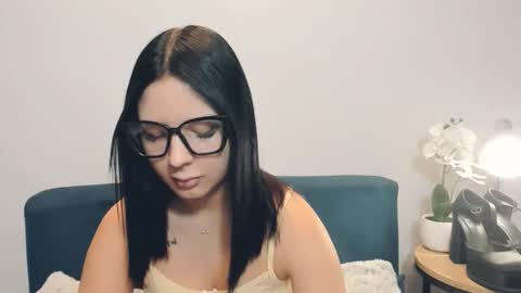 taliasensitive online show from 02/15/26, 06:32