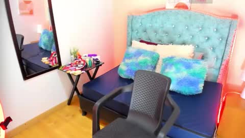 Talia Sky online show from 04/28/26, 04:01