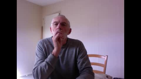 Jack Pierrot online show from 10/25/25, 12:02