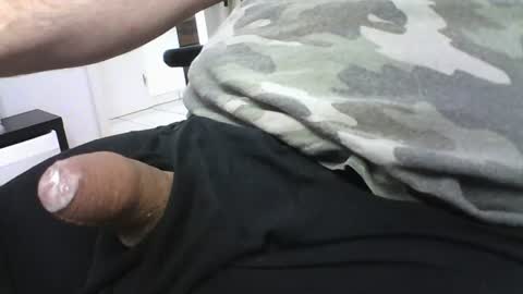 Snapshot of talihinaboy chatting on 06/22/26, 01:41 talihinaboy online show from 06/22/26, 01:41