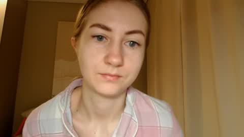  Kira  online show from 02/03/25, 06:02