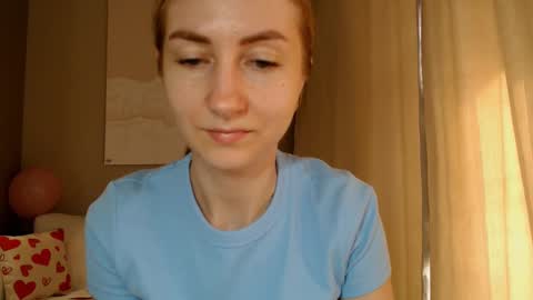  Kira  online show from 03/04/25, 12:12