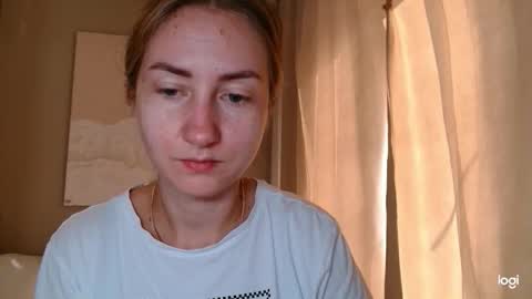  Kira  online show from 09/18/25, 06:26