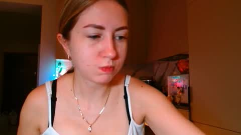  Kira  online show from 02/09/26, 06:39