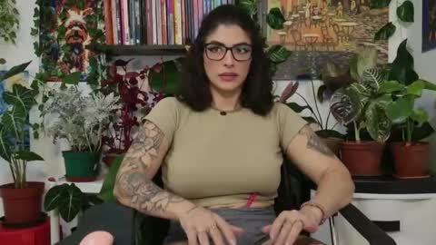 Tali Majid online show from 04/15/26, 10:10