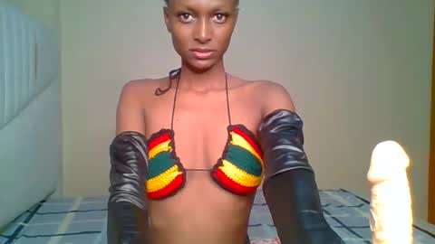 talisha smiles online show from 02/12/26, 01:44