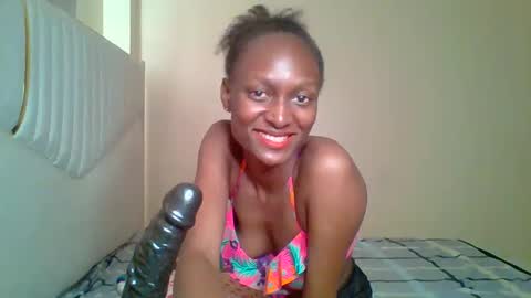 talisha smiles online show from 04/10/26, 02:22