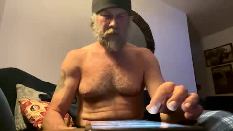 tallahasman online show from 02/08/25, 04:36