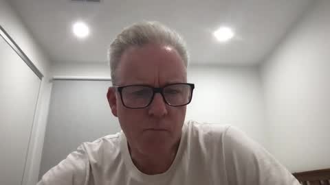 Snapshot of tallandfit000 chatting on 01/19/25, 07:57 tallandfit000 online show from 01/19/25, 07:57