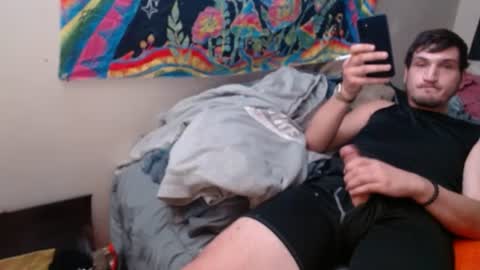 tallerandhandsomer online show from 10/05/25, 03:43