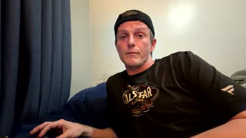 first stream was very fun grateful for every follow and super active chat online show from 04/16/26, 07:31