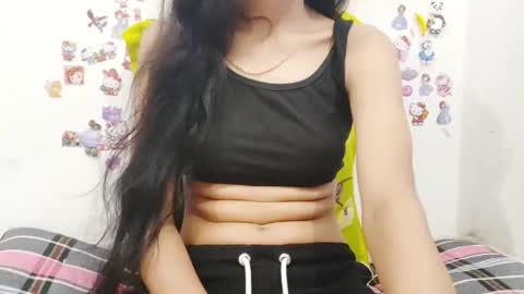 Tamanna Tinni online show from 04/18/26, 02:32