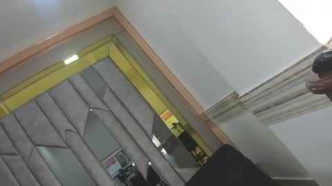 tamara online show from 12/20/25, 02:02