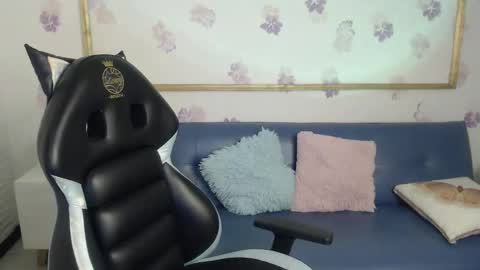 Snapshot of tamara_velezz chatting on 02/12/26, 09:10 Tamara online show from 02/12/26, 09:10